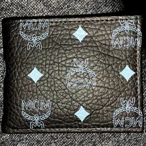 MCM bifold WALLET